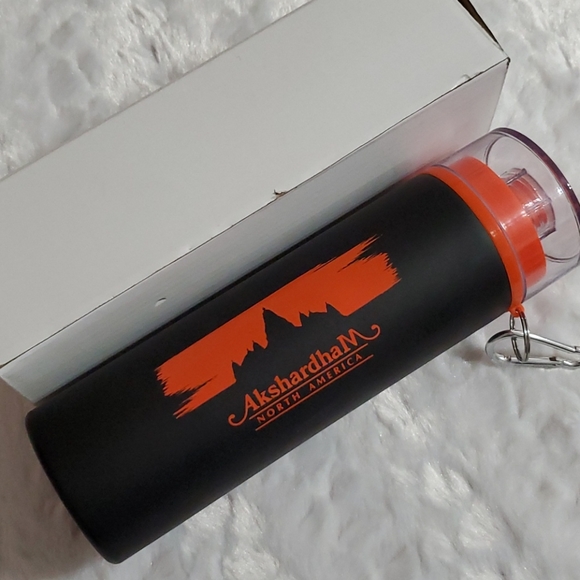 H2GO Trek Akshardham North America logo flak NIB - Picture 2 of 7